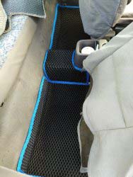 Комплект ЭВА ковриков с бортами в салон Nissan March