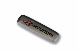 Шильдик логотипа Hyundai